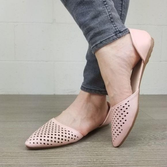 Shoes - Pointed Toe Perforated Faux Leather Pink Flats